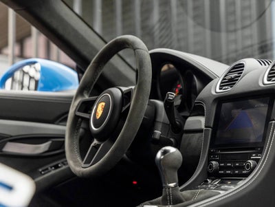 2023 Porsche 718 Cayman GT4