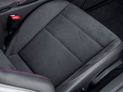 2023 Porsche 718 Cayman GT4