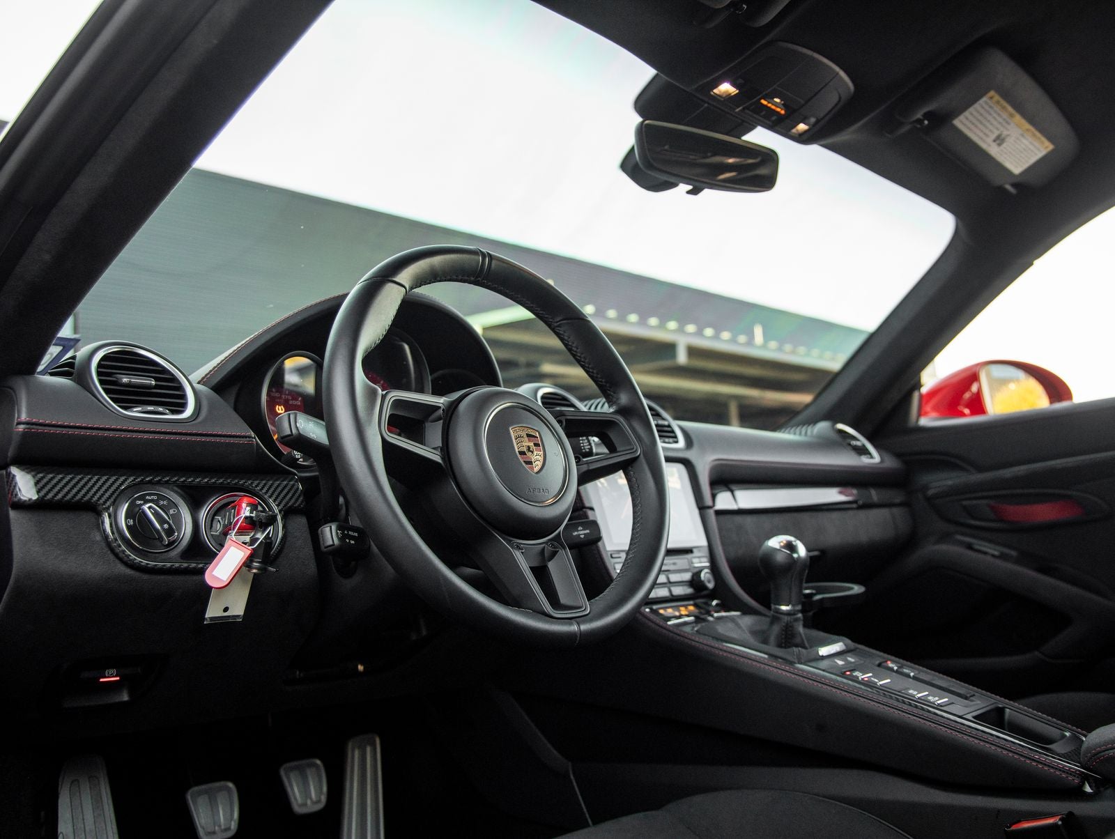 2023 Porsche 718 Cayman GT4