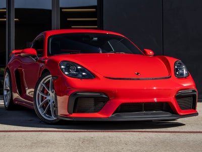 2023 Porsche 718 Cayman GT4