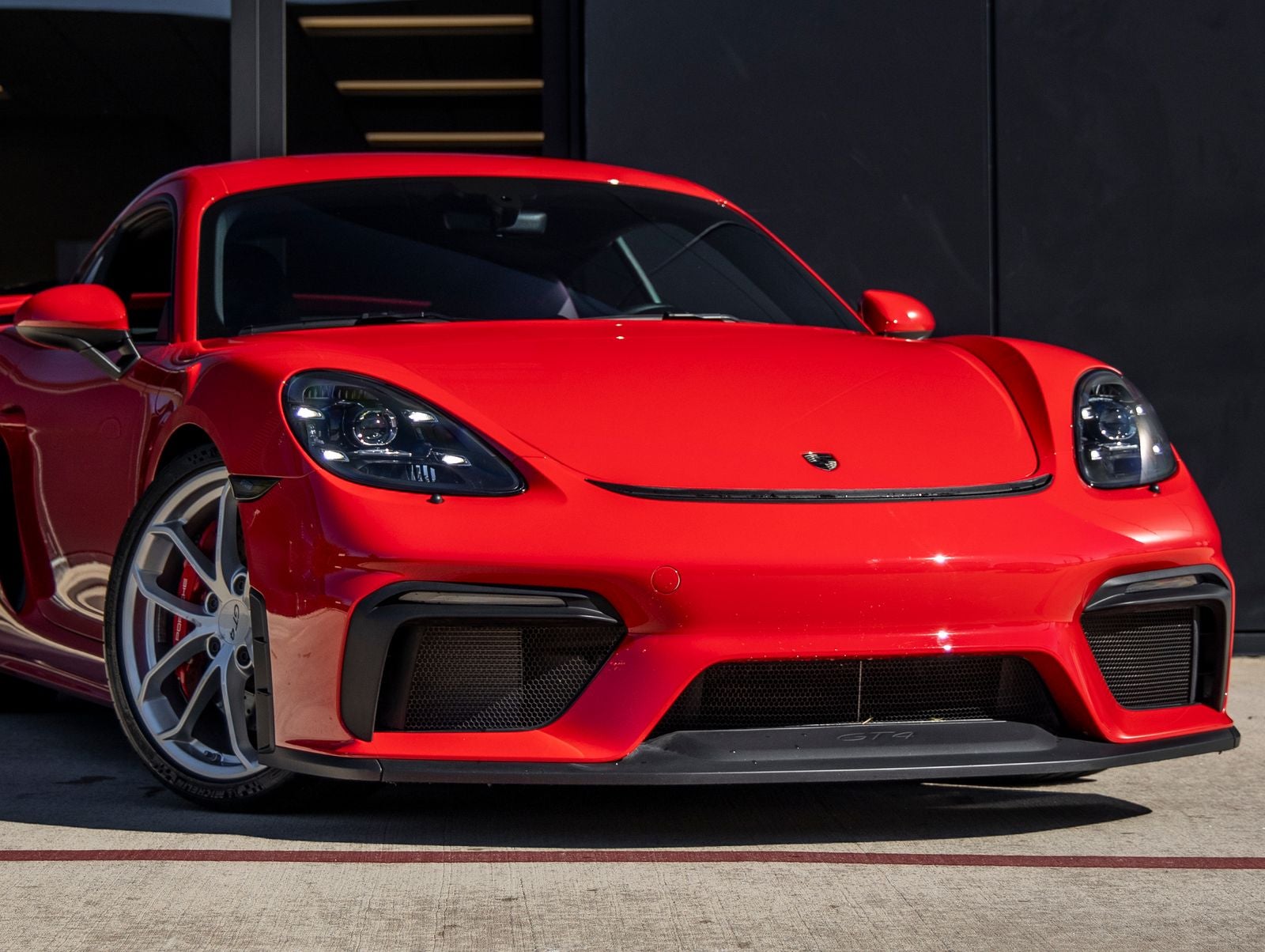 2023 Porsche 718 Cayman GT4