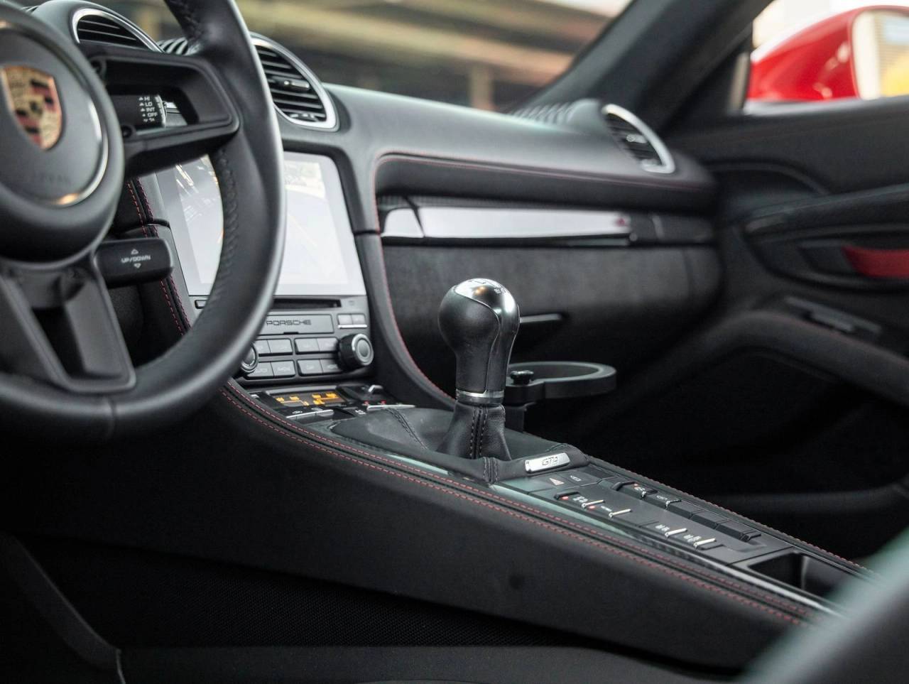 2023 Porsche 718 Cayman GT4