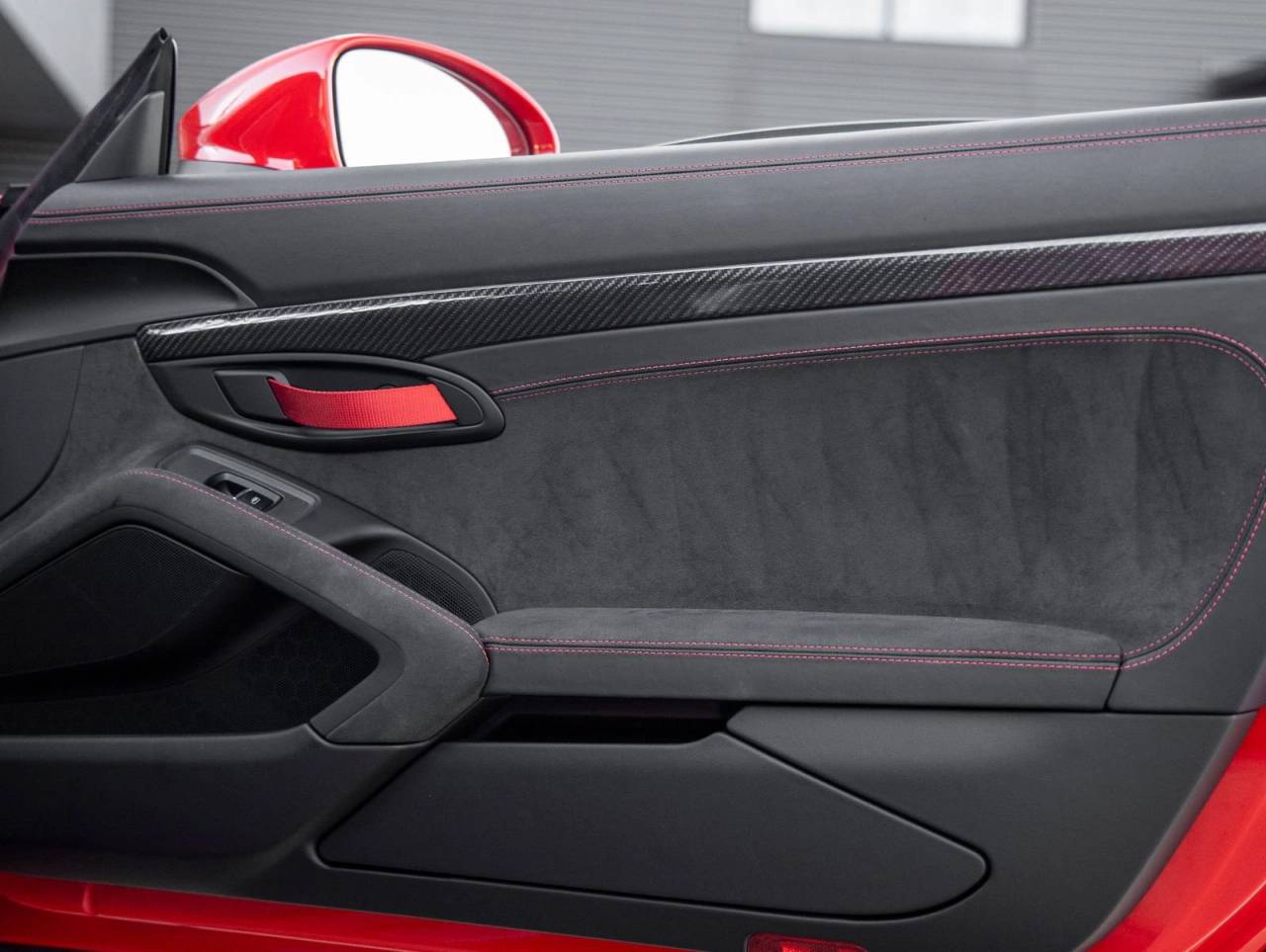 2023 Porsche 718 Cayman GT4