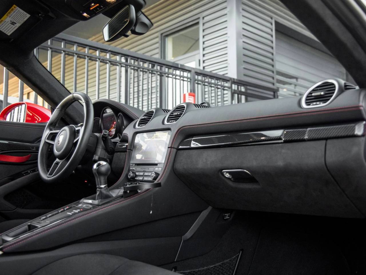 2023 Porsche 718 Cayman GT4