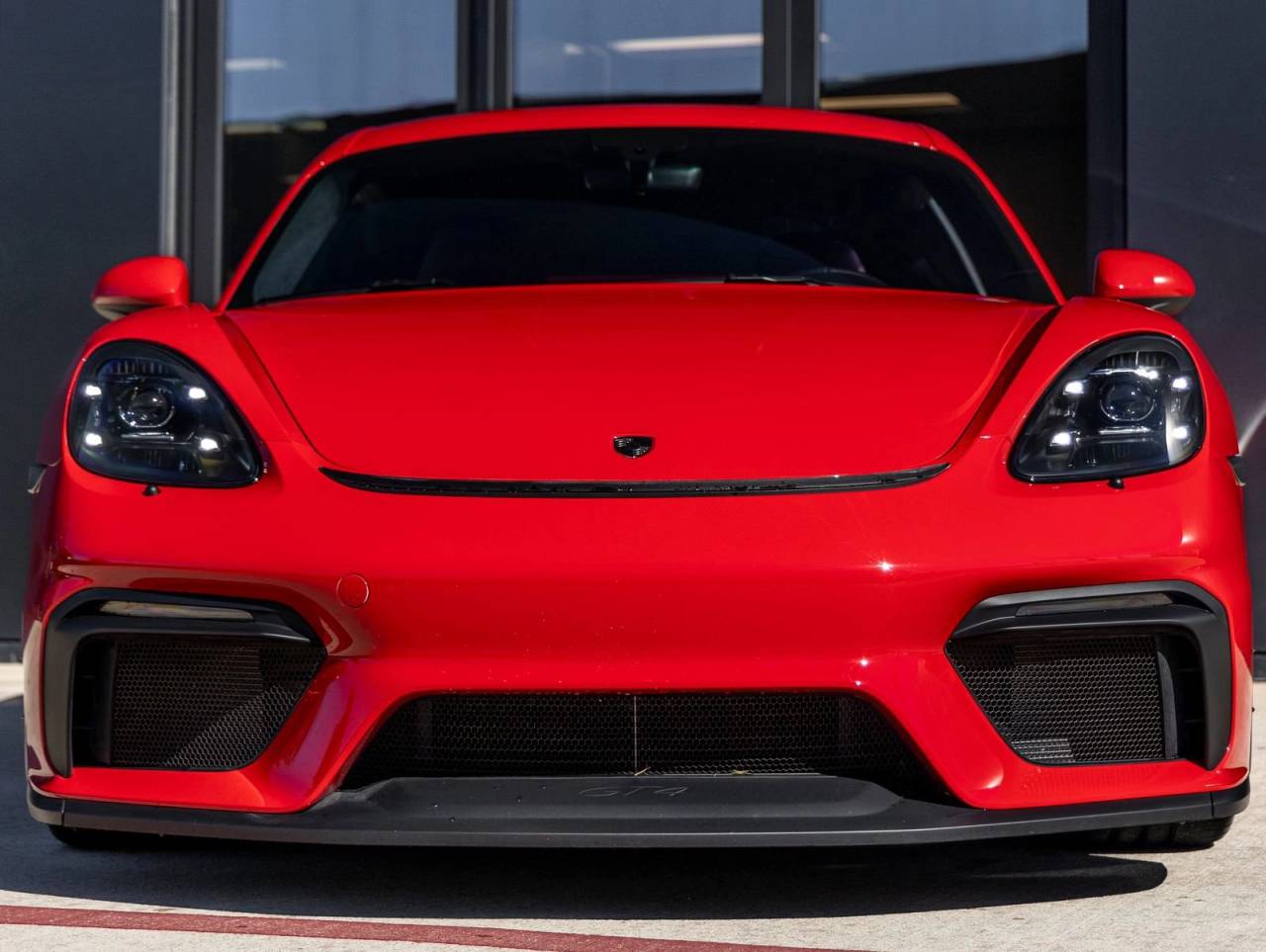 2023 Porsche 718 Cayman GT4