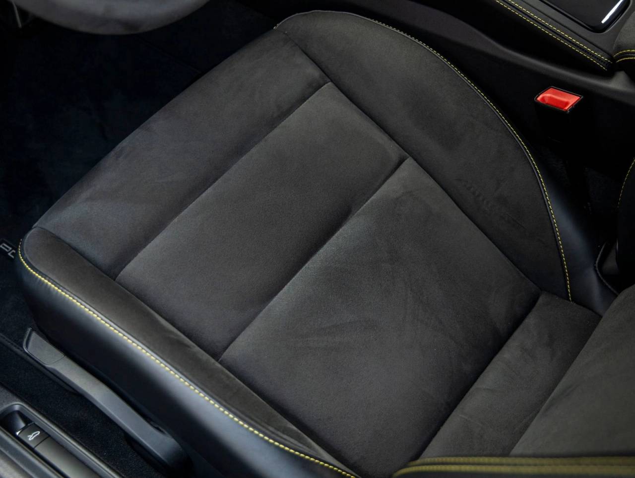 2021 Porsche 718 Cayman GT4