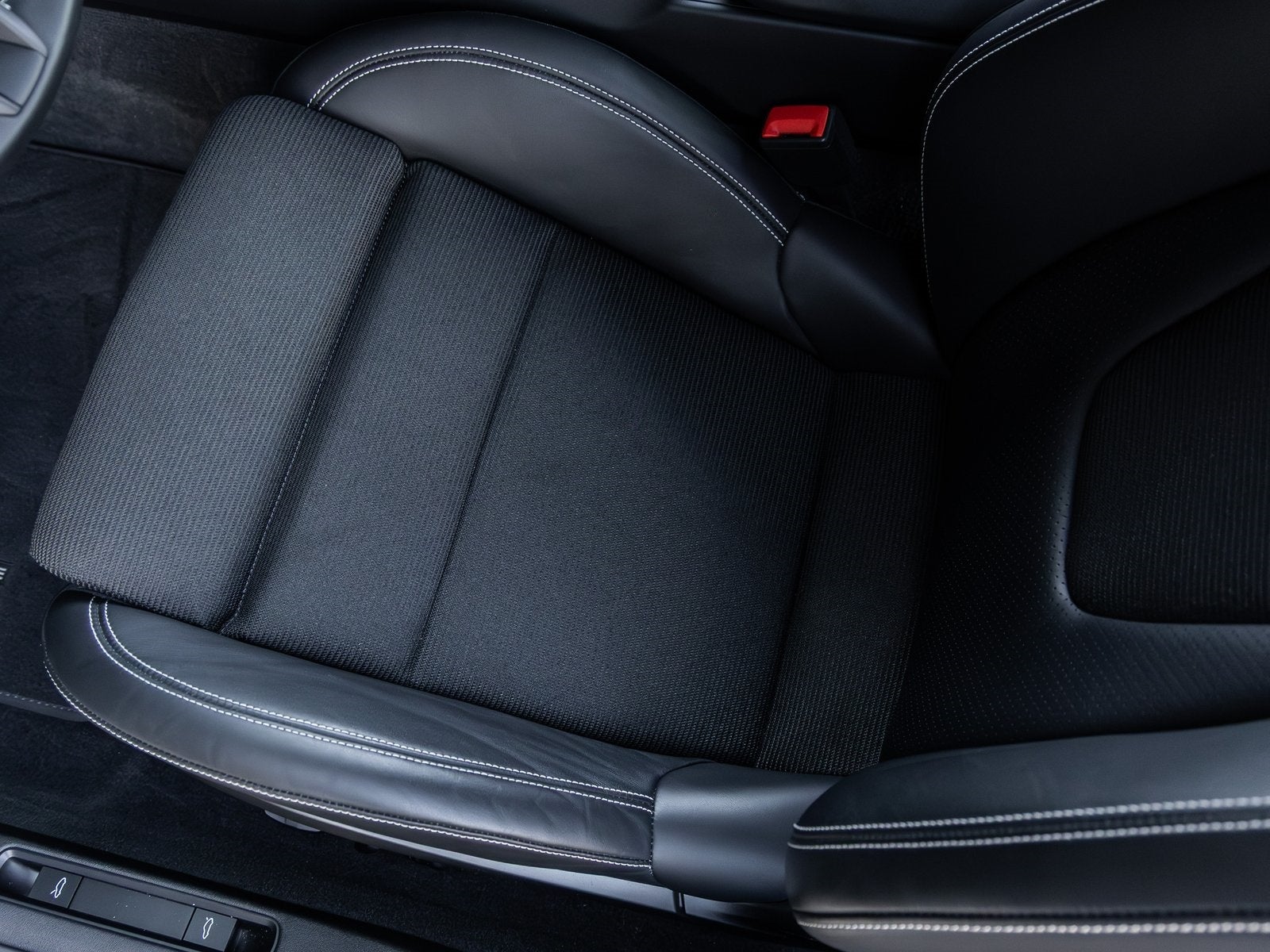 2022 Porsche 911 911 GT3 with Touring Package