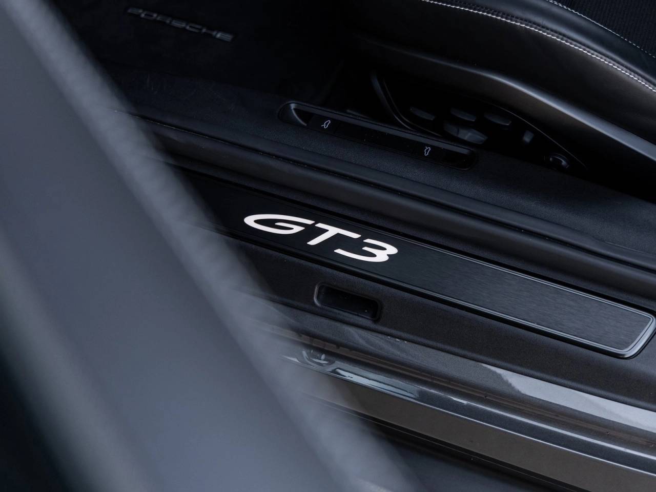 2022 Porsche 911 911 GT3 with Touring Package