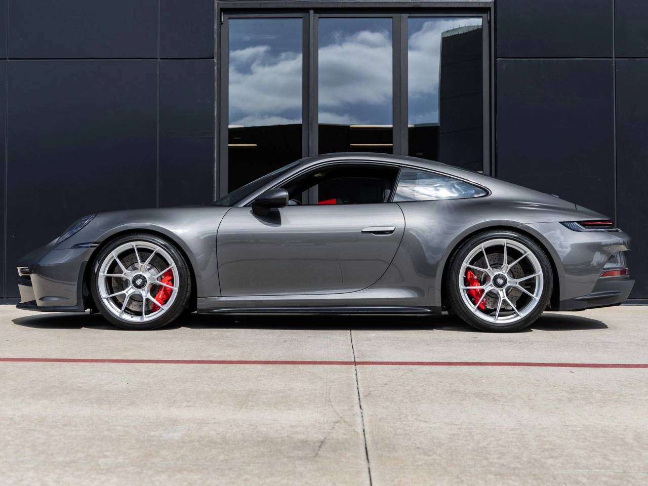 2022 Porsche 911 911 GT3 with Touring Package