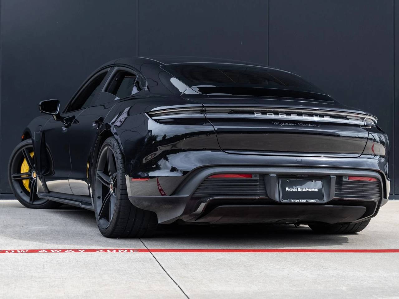 2020 Porsche Taycan Taycan Turbo S