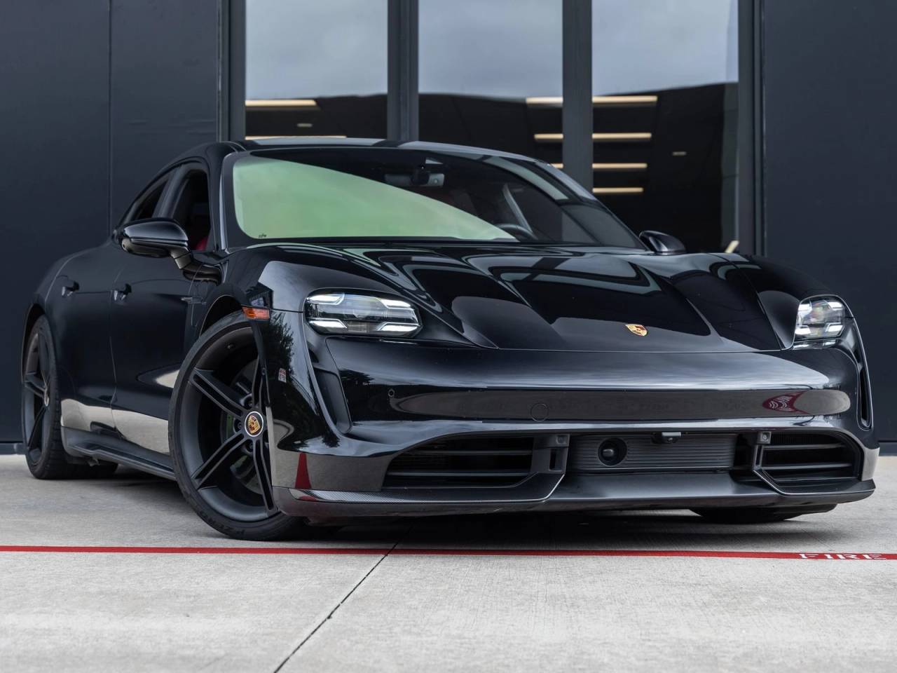 2020 Porsche Taycan Taycan Turbo S