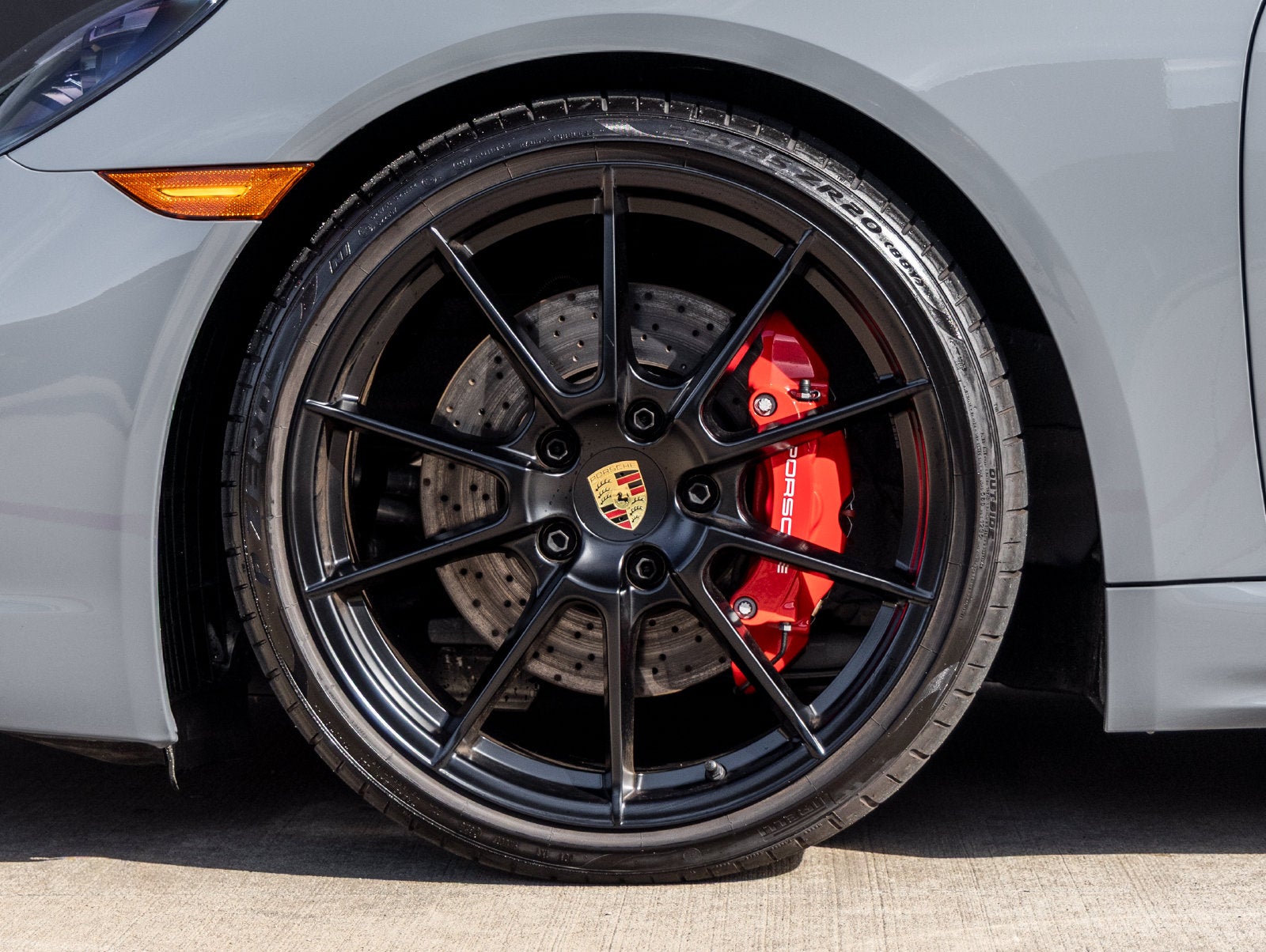 2025 Porsche 718 Cayman GTS