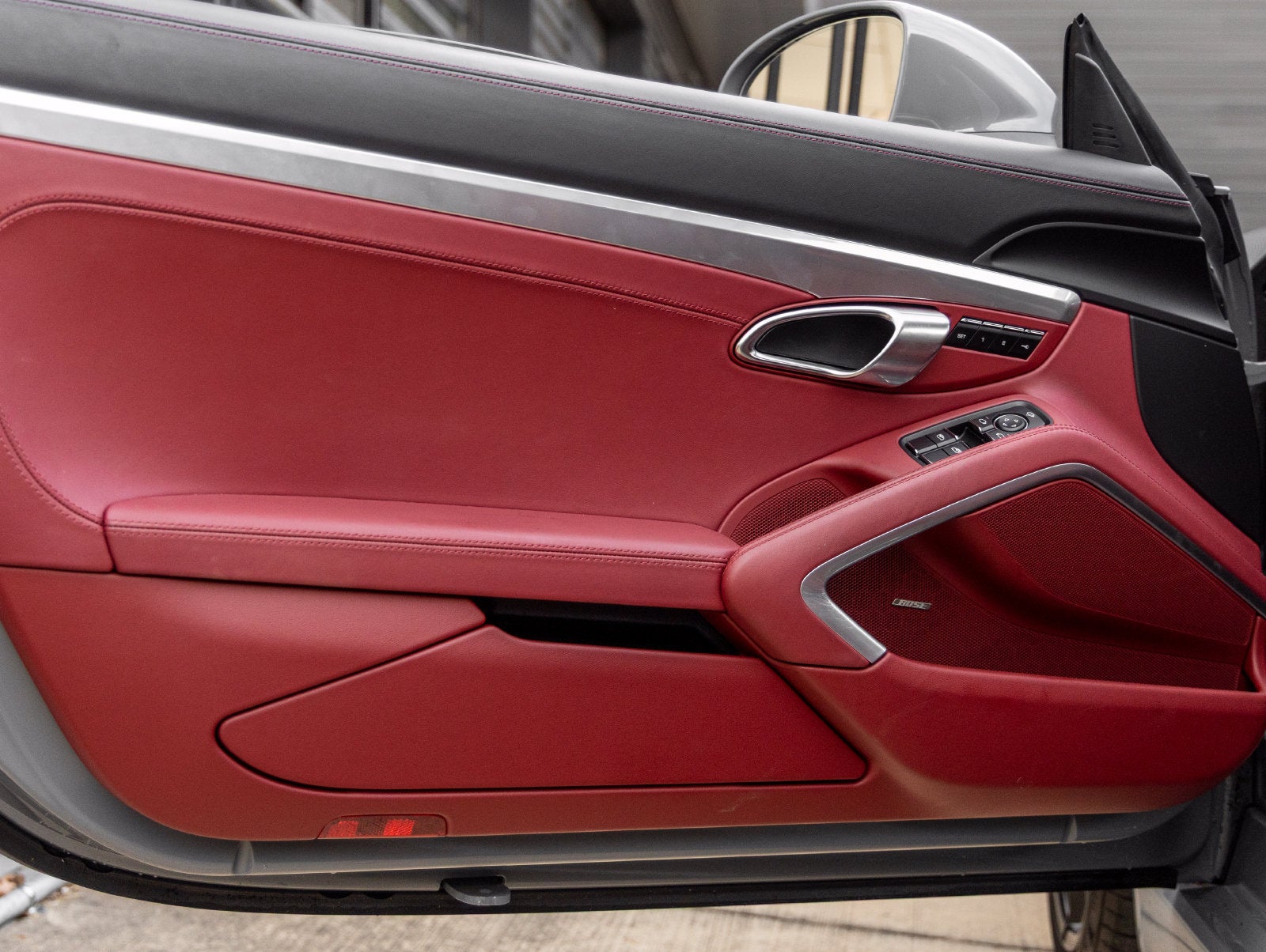 2025 Porsche 718 Cayman GTS