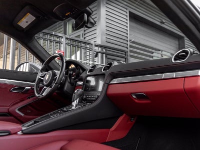 2025 Porsche 718 Cayman GTS
