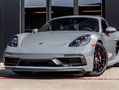 2025 Porsche 718 Cayman GTS