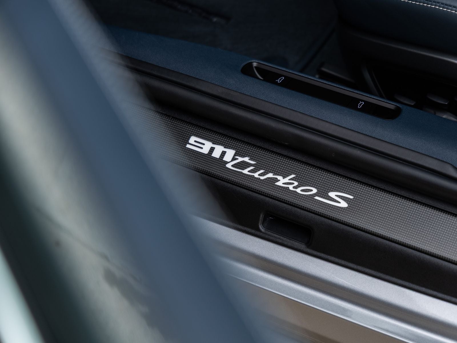 2025 Porsche 911 Turbo S