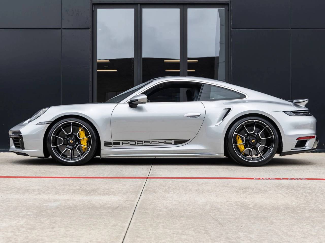 2025 Porsche 911 911 Turbo S