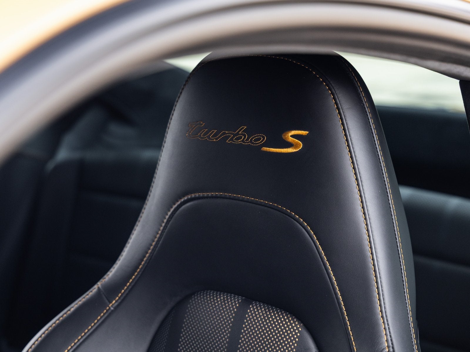 2018 Porsche 911 911 Turbo S Exclusive Series