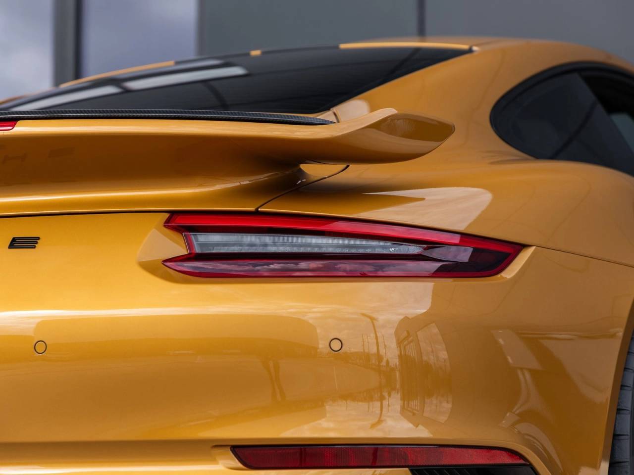 2018 Porsche 911 911 Turbo S Exclusive Series