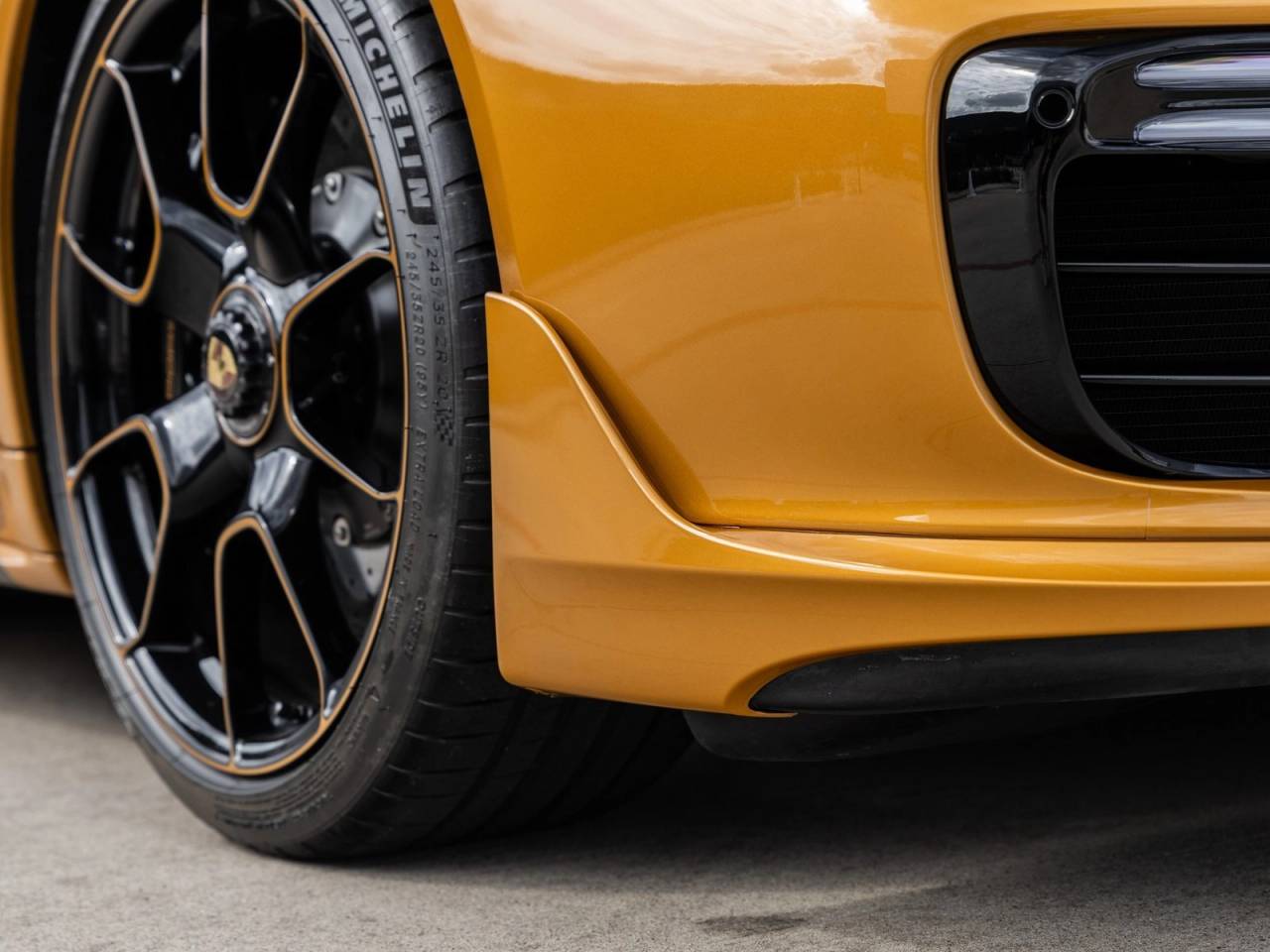 2018 Porsche 911 911 Turbo S Exclusive Series