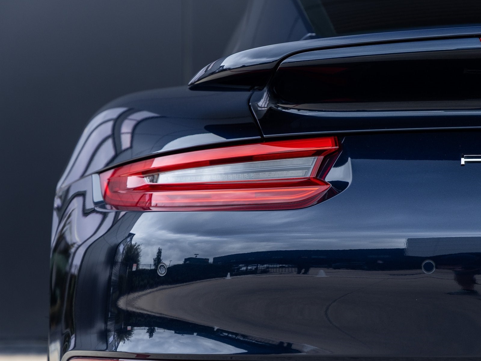 2018 Porsche 911 911 Turbo