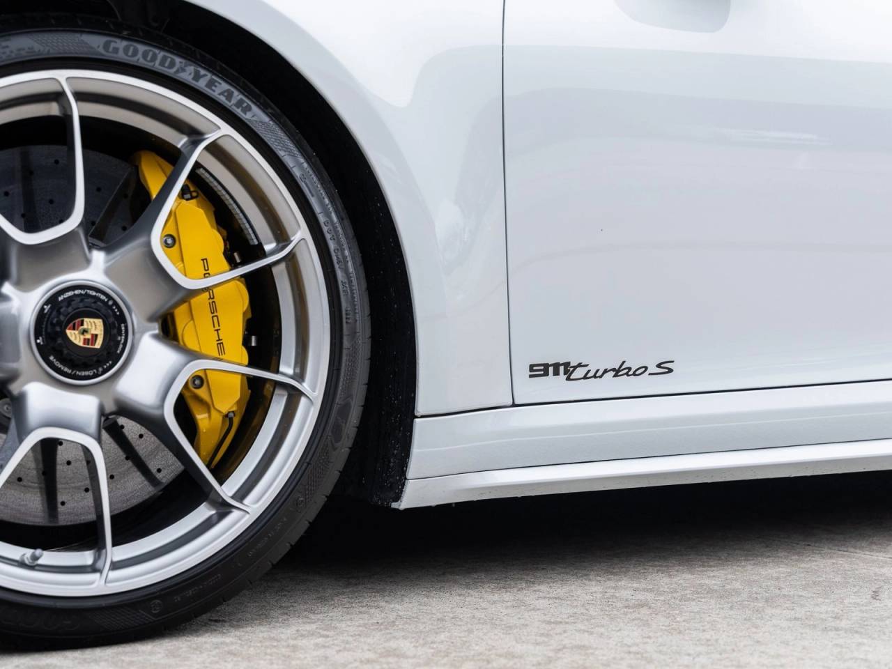 2022 Porsche 911 911 Turbo S (MY22)