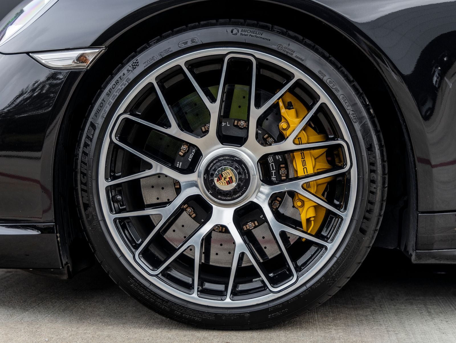 2014 Porsche 911 Turbo S