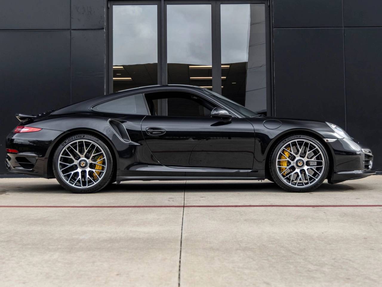 2014 Porsche 911 911 Turbo S Coupe