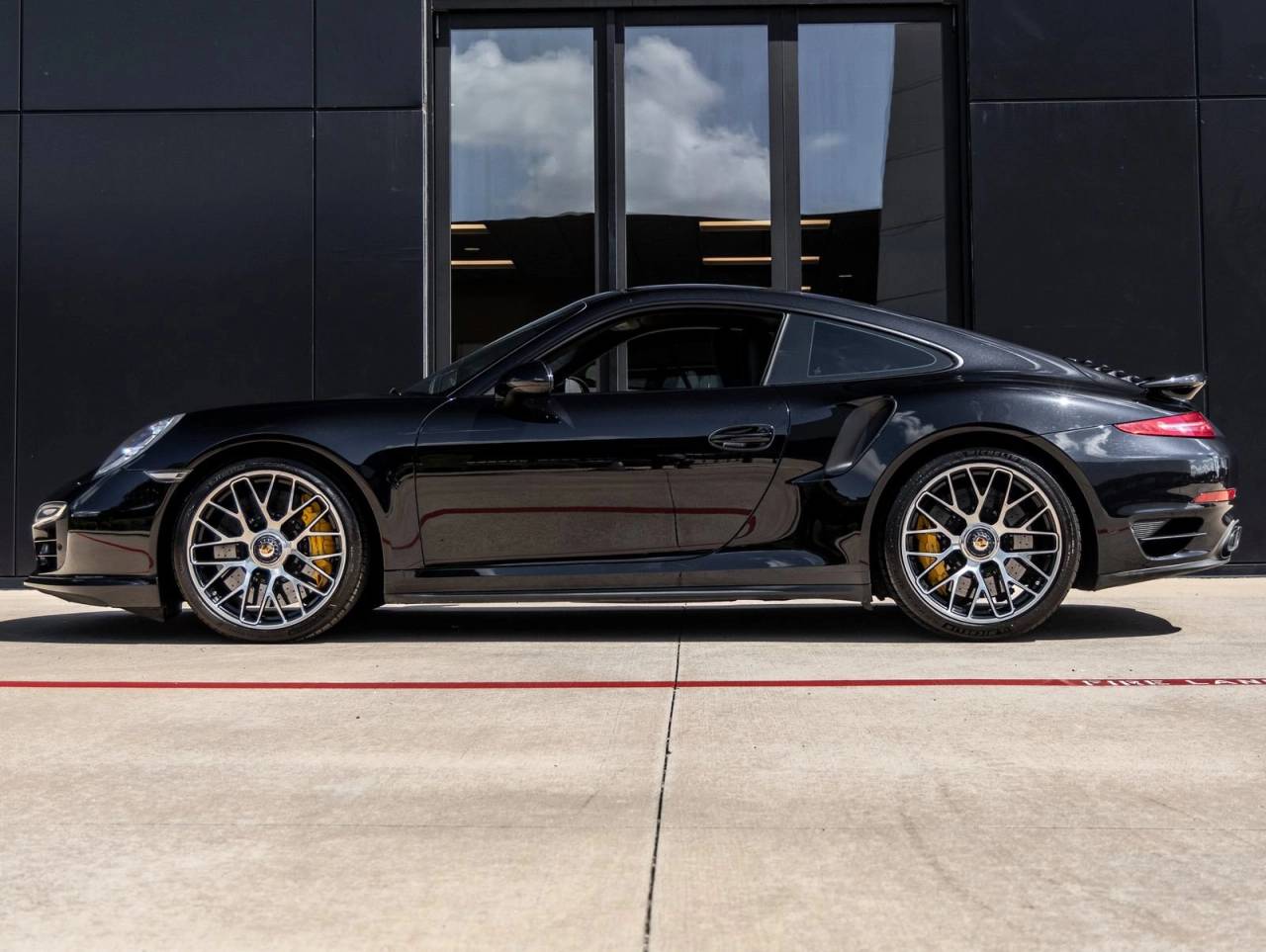 2015 Porsche 911 911 Turbo S Coupe