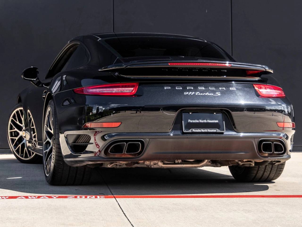 2015 Porsche 911 911 Turbo S Coupe