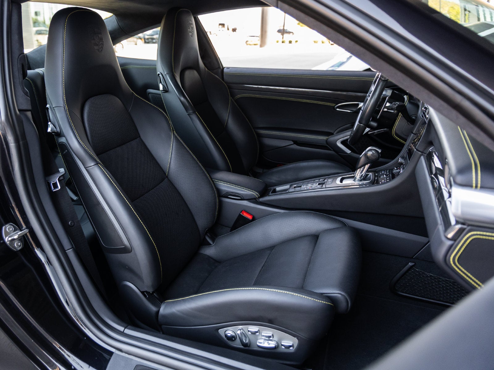 2017 Porsche 911 Turbo S