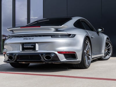 2022 Porsche 911 Turbo S