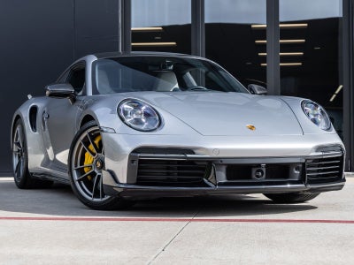 2022 Porsche 911 Turbo S