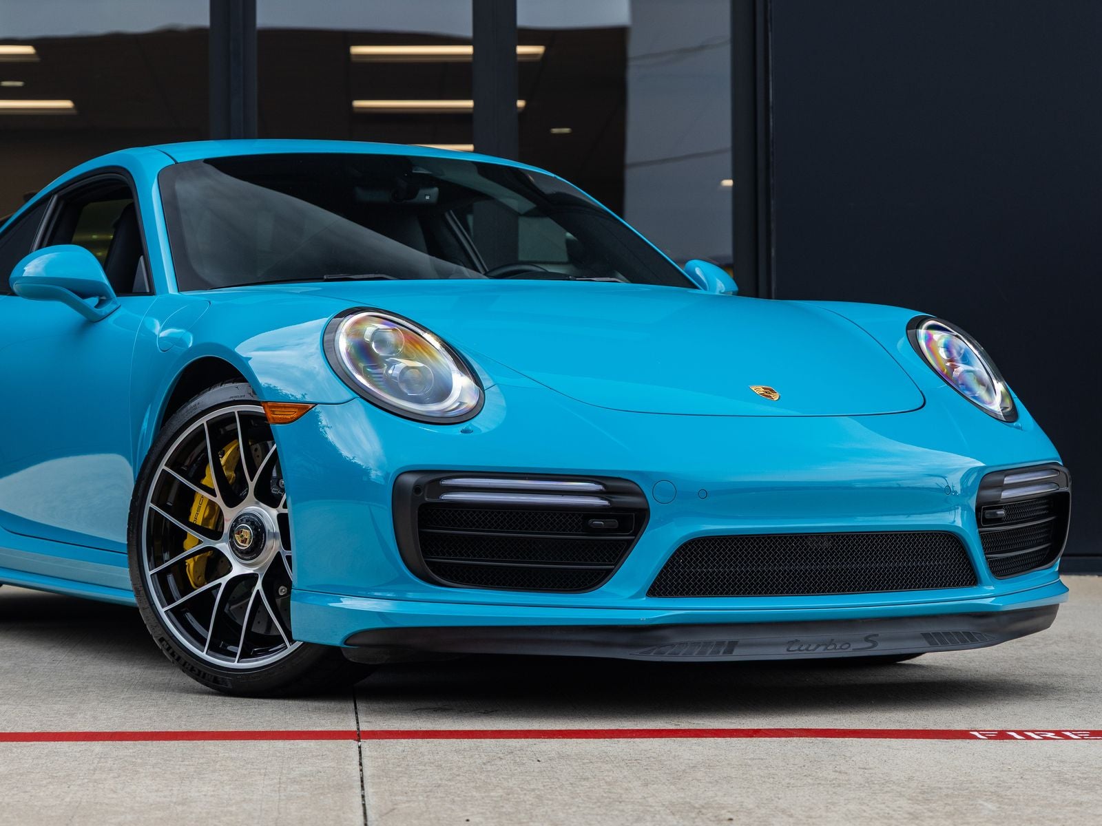 2017 Porsche 911 Turbo S