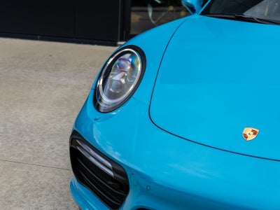 2017 Porsche 911 Turbo S