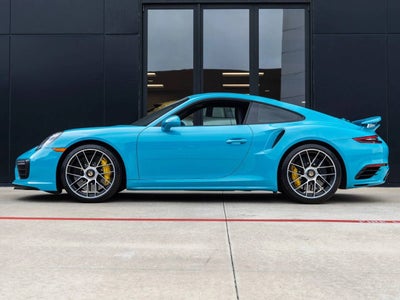 2017 Porsche 911 Turbo S
