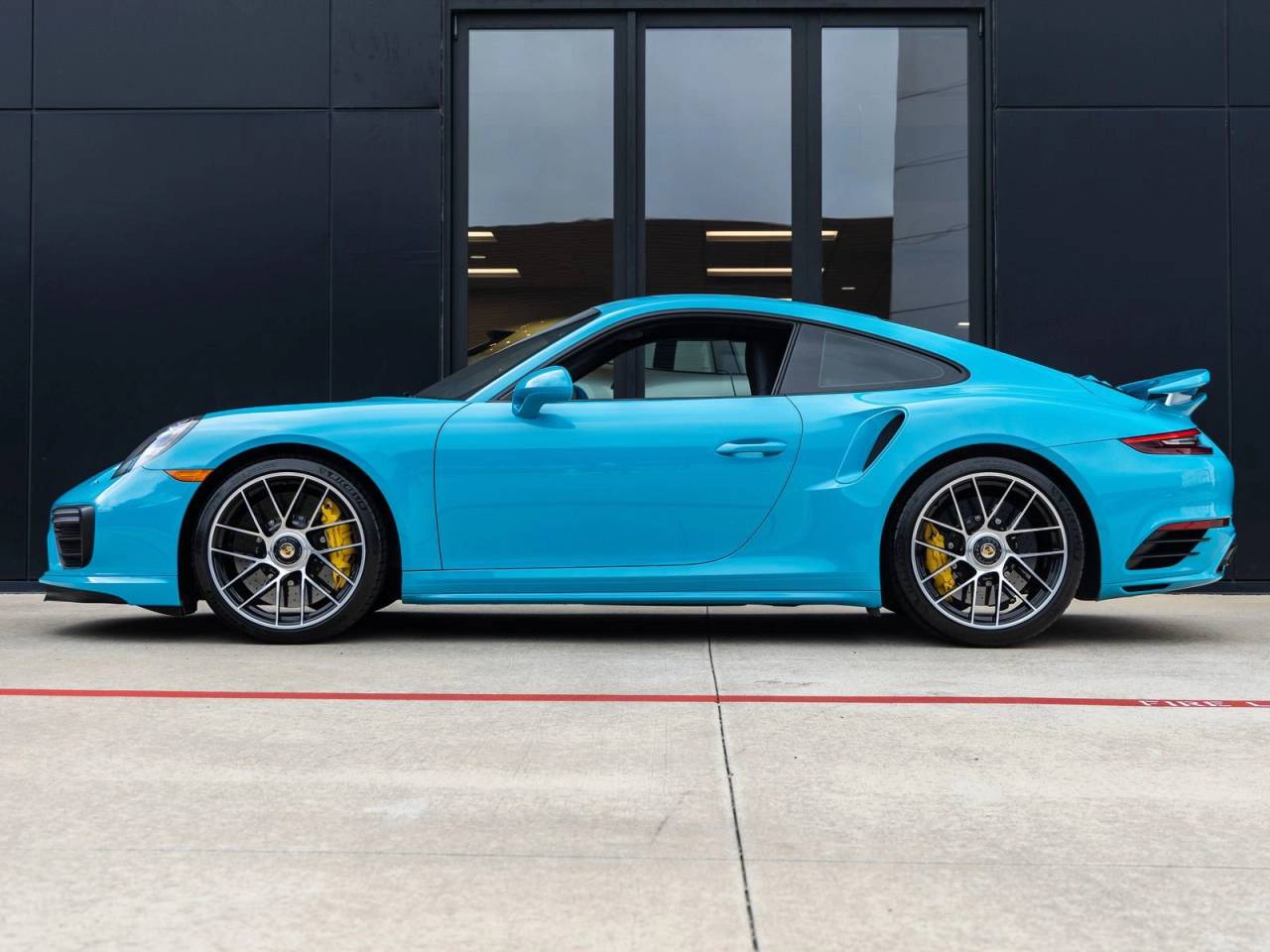 2017 Porsche 911 Turbo S