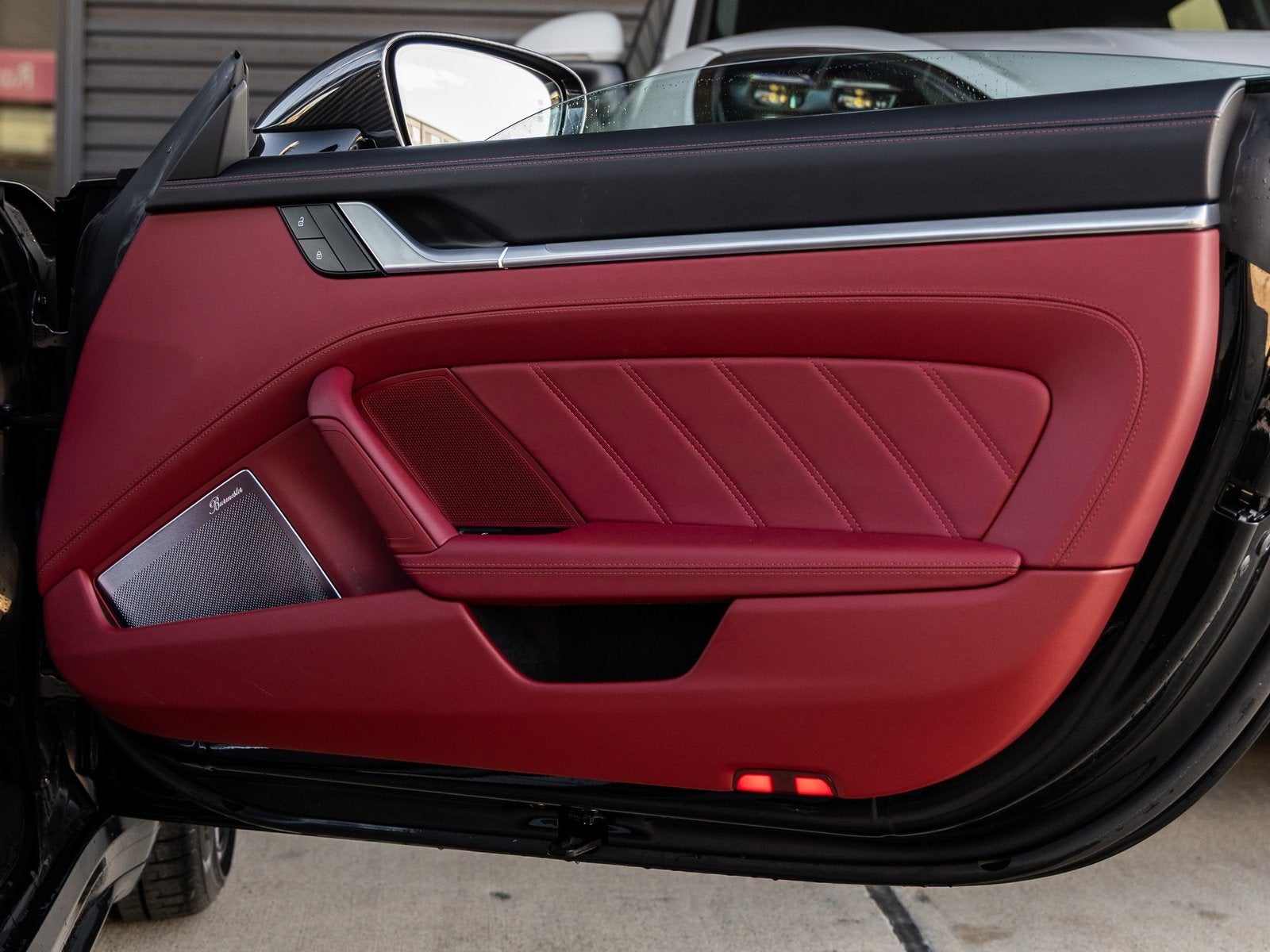 2025 Porsche 911 911 Turbo S