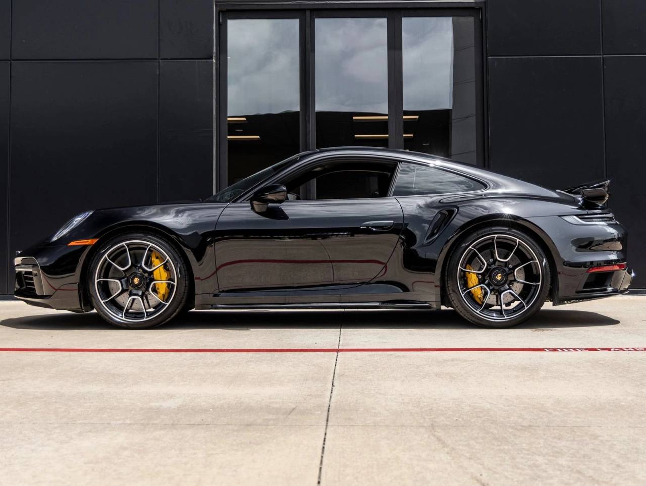 2024 Porsche 911 911 Turbo S (MY24)