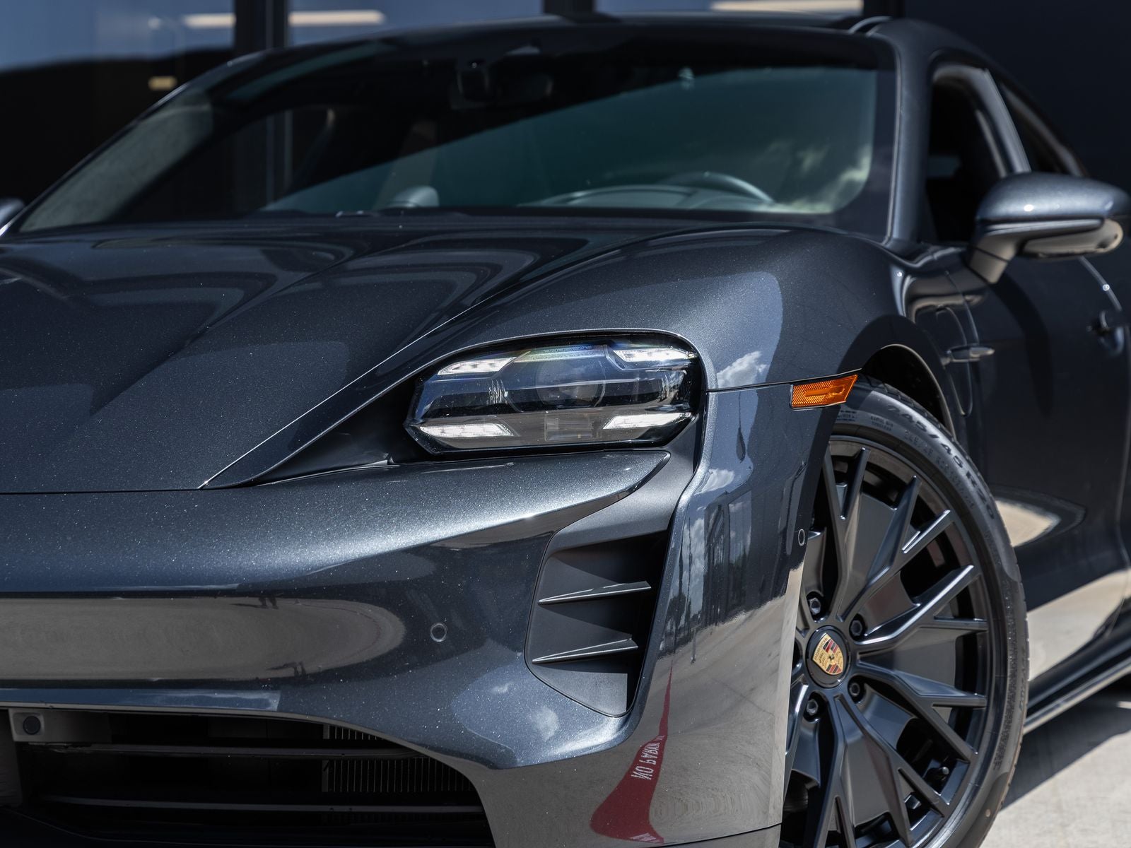2022 Porsche Taycan Taycan GTS (MY22)