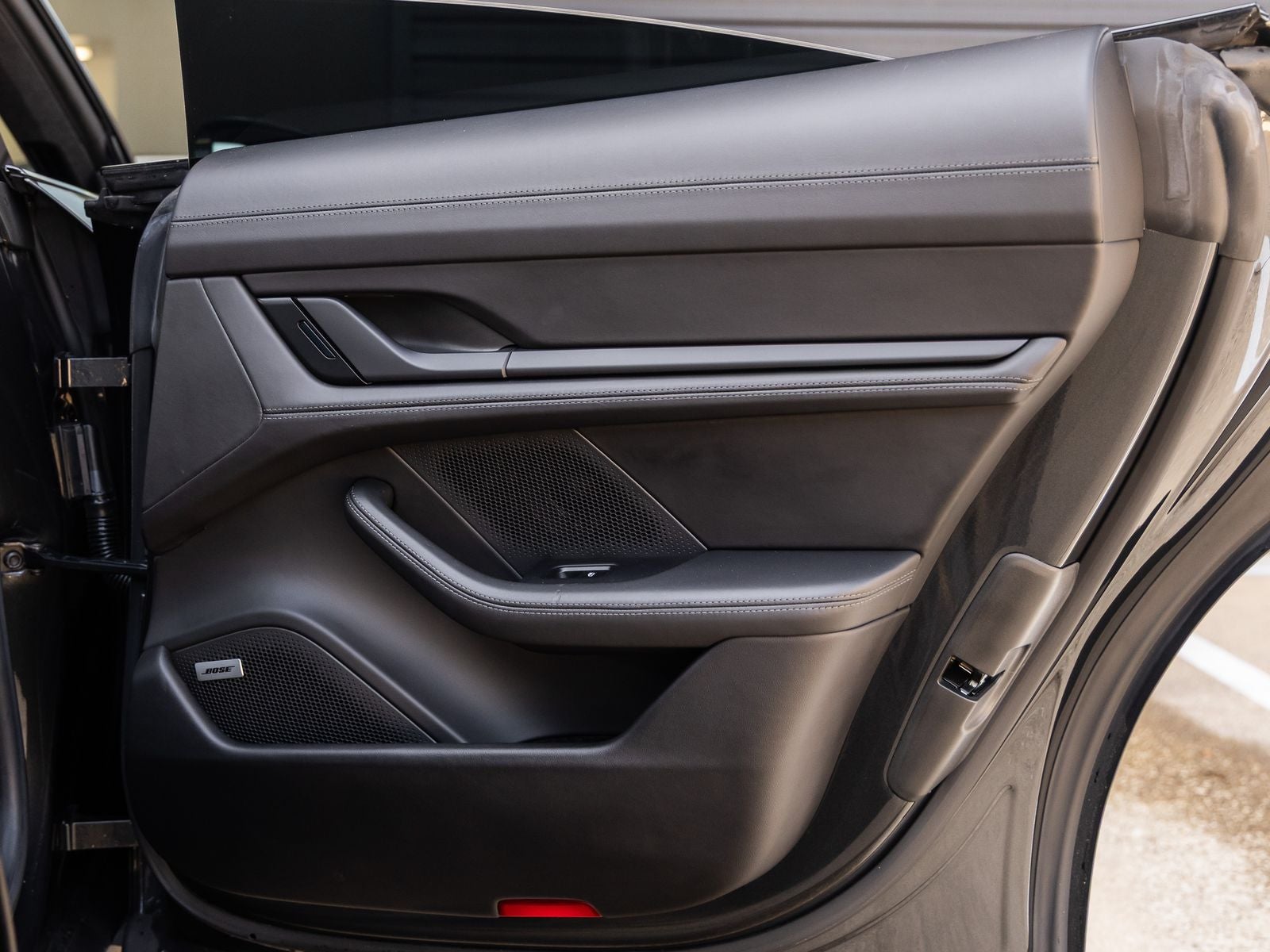 2022 Porsche Taycan Taycan GTS (MY22)