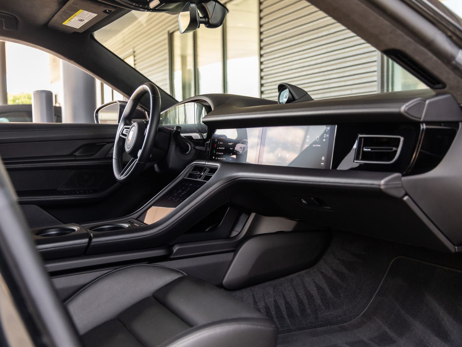 2022 Porsche Taycan Taycan GTS (MY22)