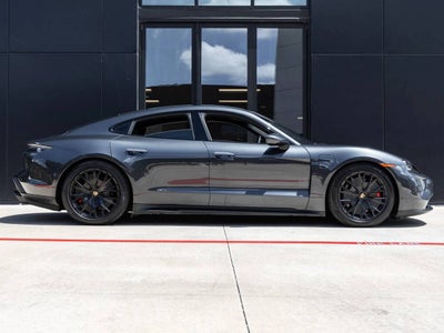 2022 Porsche Taycan Taycan GTS (MY22)