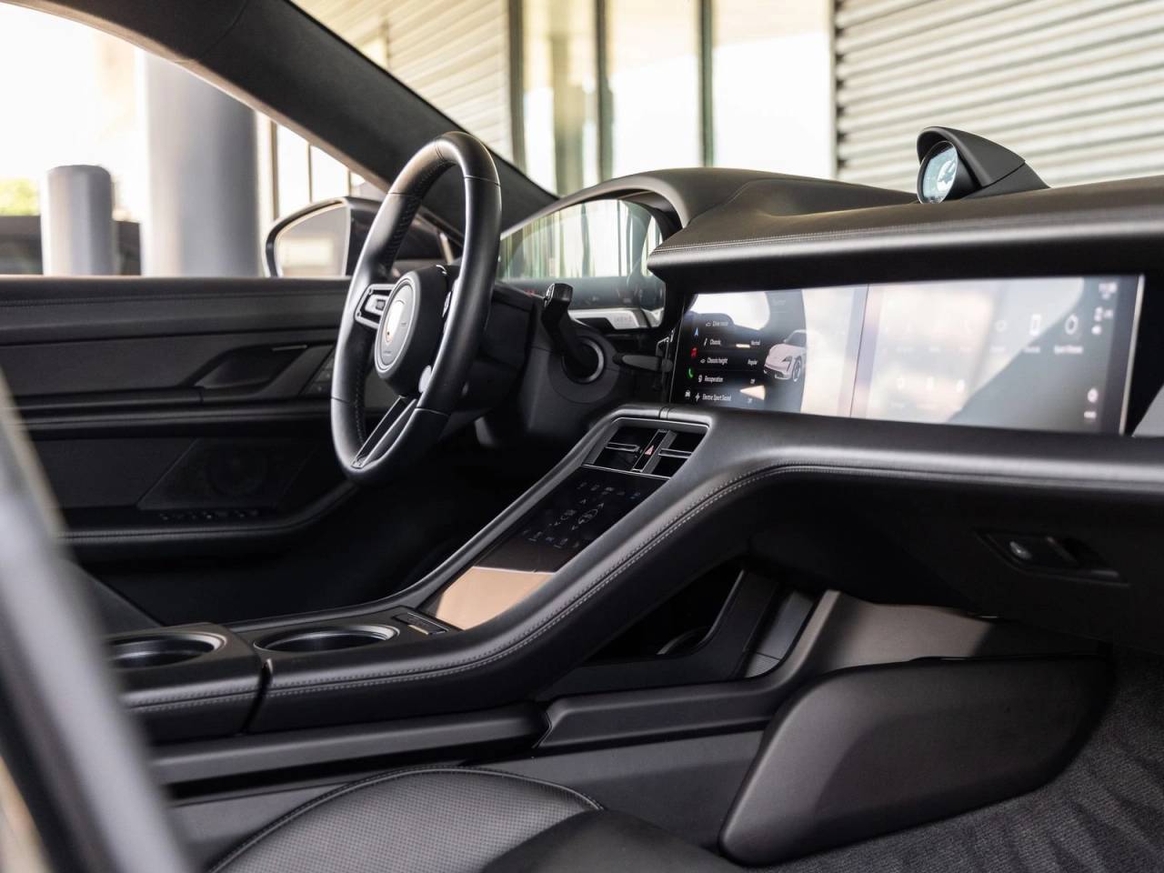 2022 Porsche Taycan Taycan GTS (MY22)