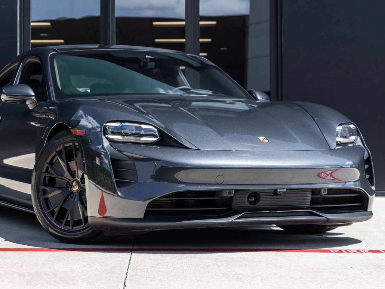 2022 Porsche Taycan Taycan GTS (MY22)