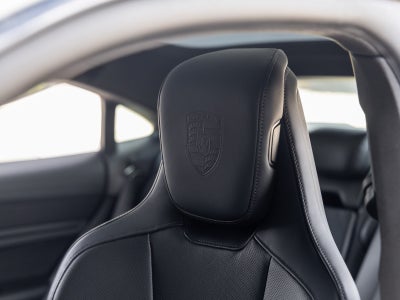 2025 Porsche Taycan Taycan GTS