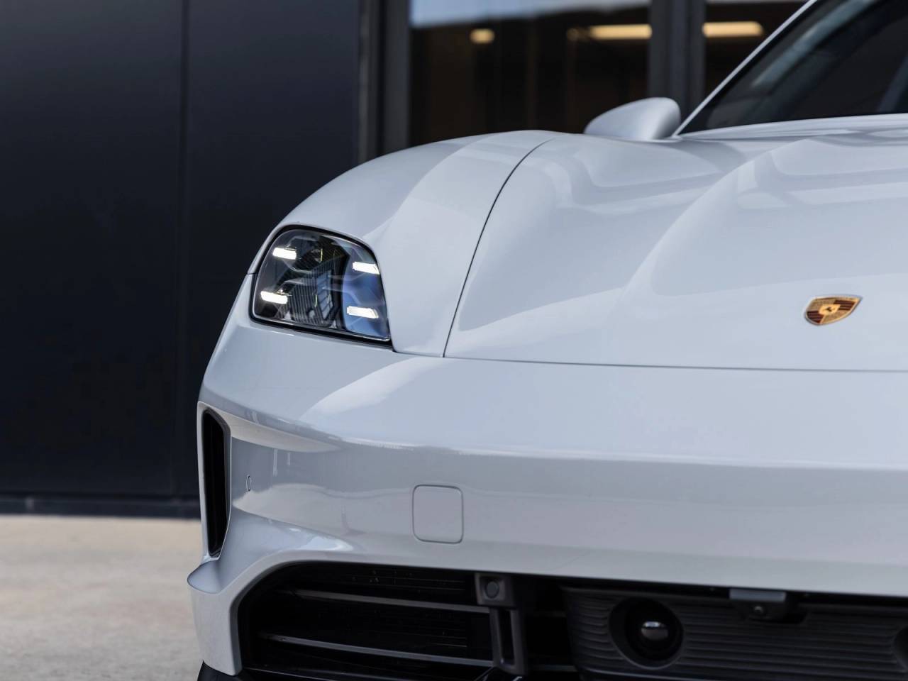 2025 Porsche Taycan Taycan GTS