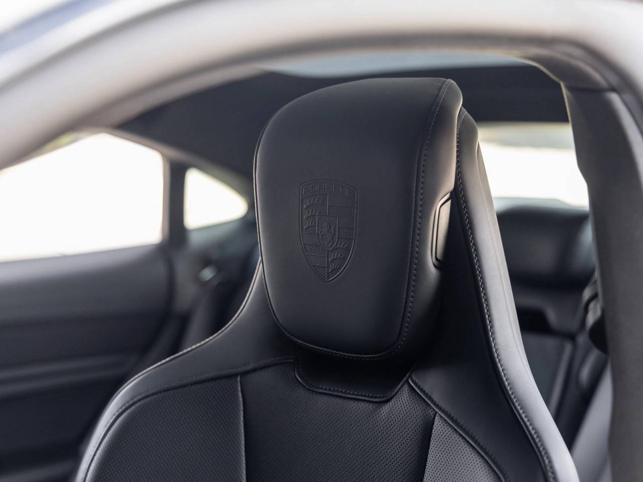 2025 Porsche Taycan Taycan GTS