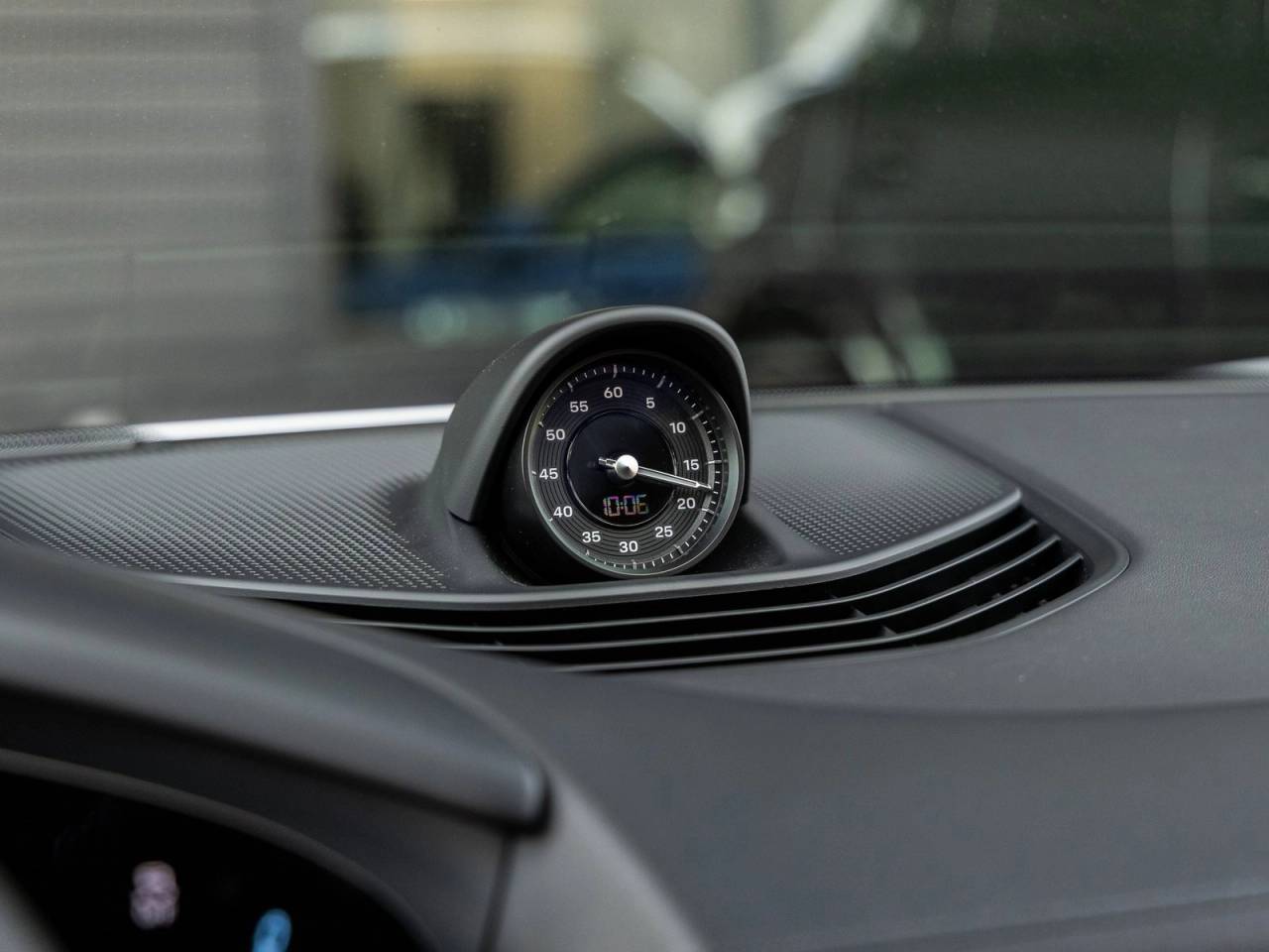 2025 Porsche Taycan Taycan GTS