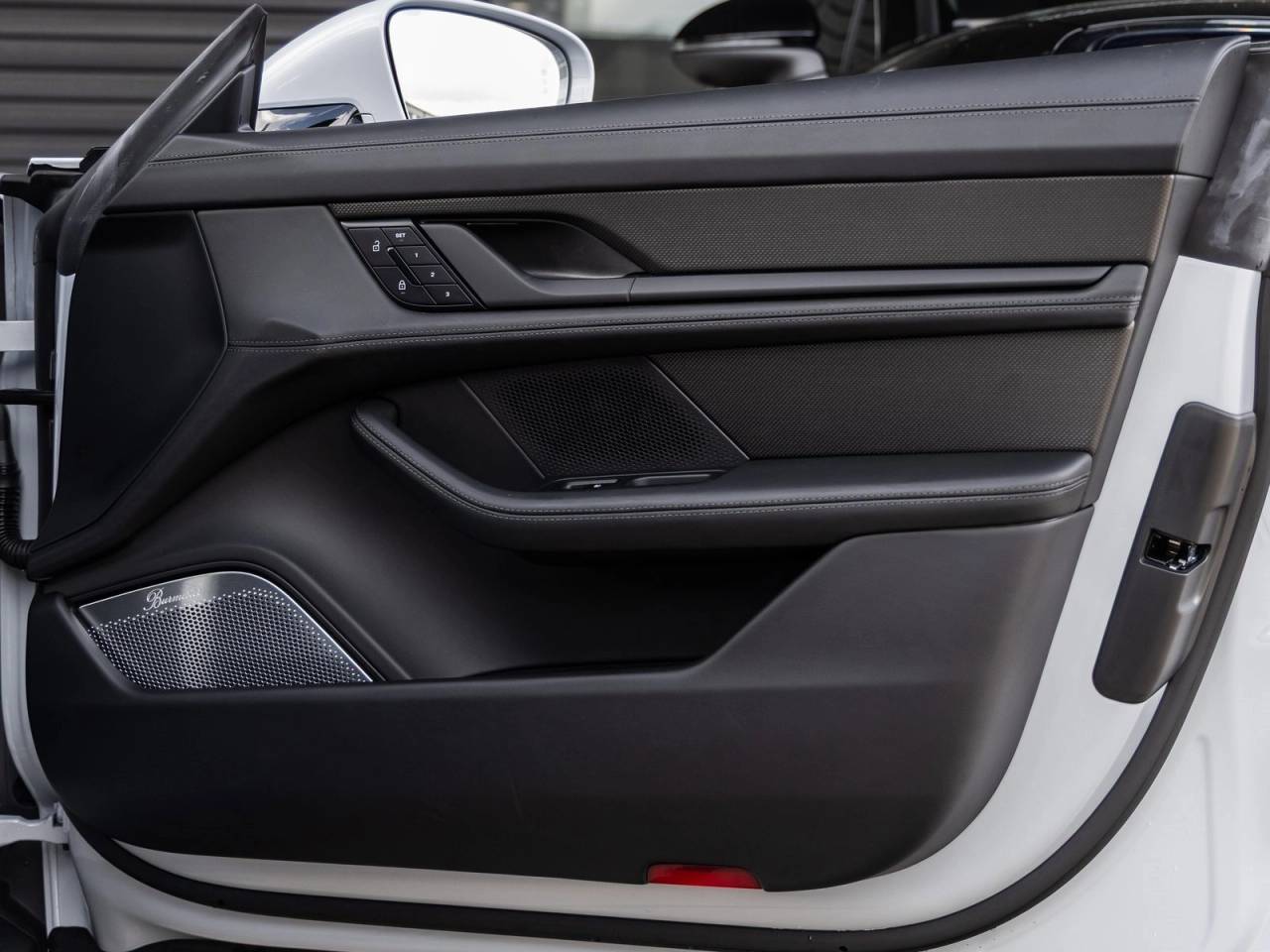 2025 Porsche Taycan Taycan GTS